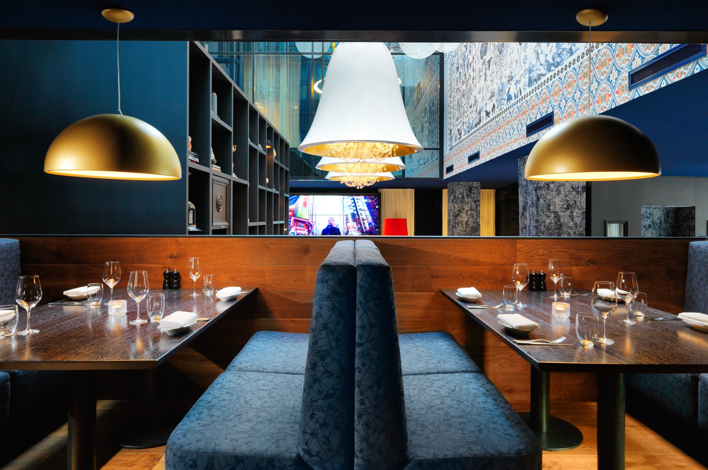 AMSAZ Bluespoon Restaurant Booth