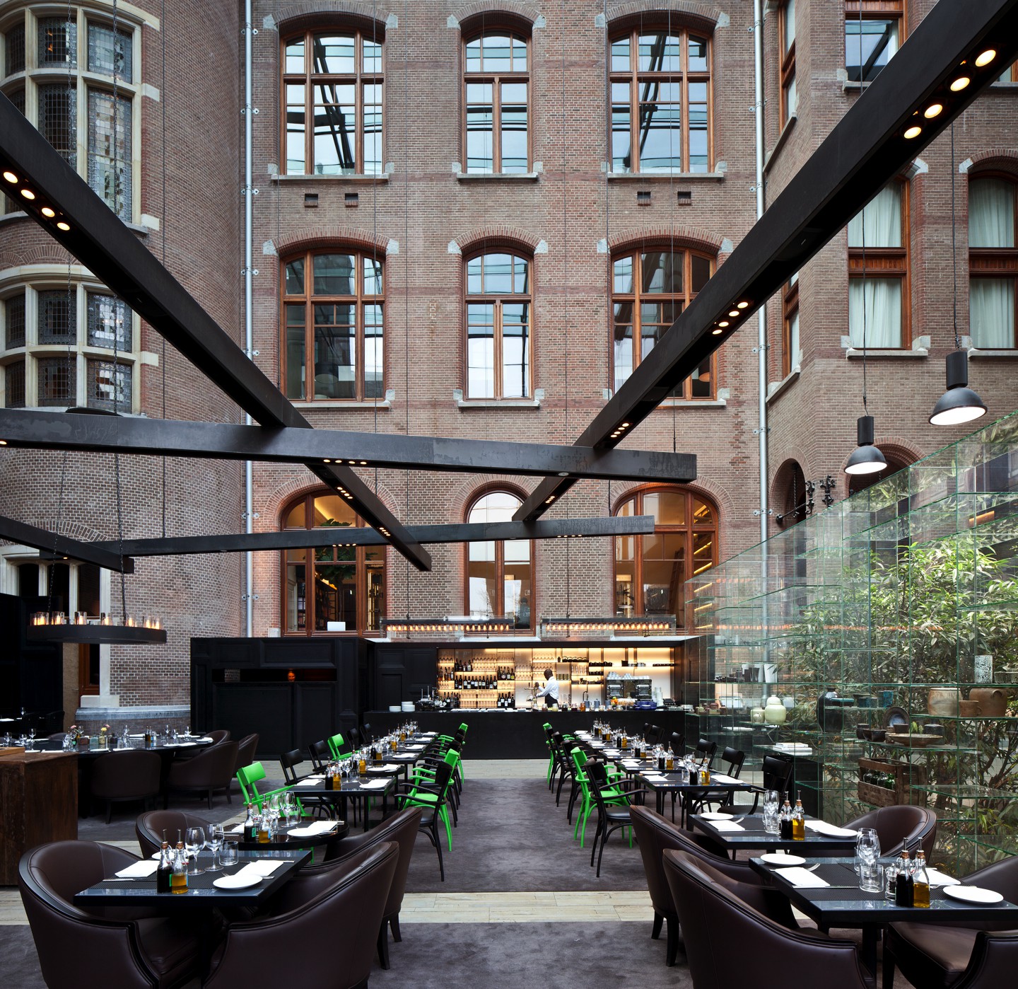 CONSERVATORY HOTEL BRASSERI 001