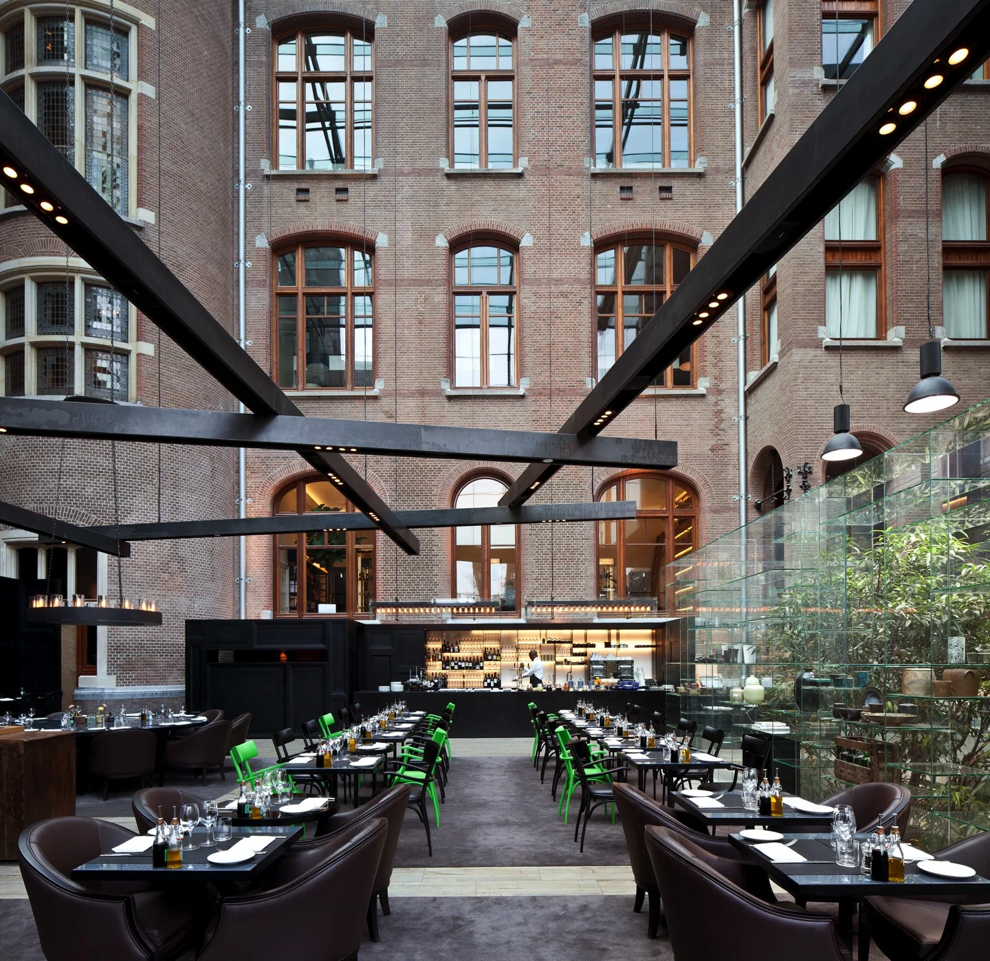 CONSERVATORIUM HOTEL BRASSERI 001