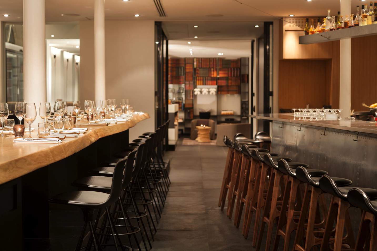 IZAKAYA Asian Kitchen Bar 3
