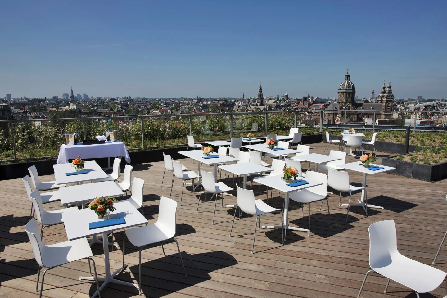 skylounge terrace