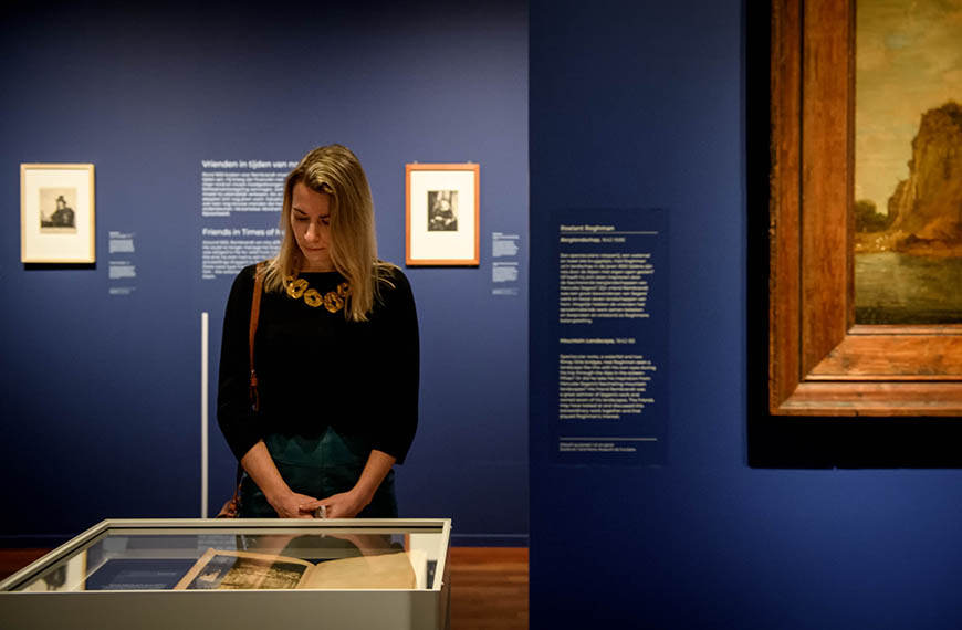 rembrandt-social-network3