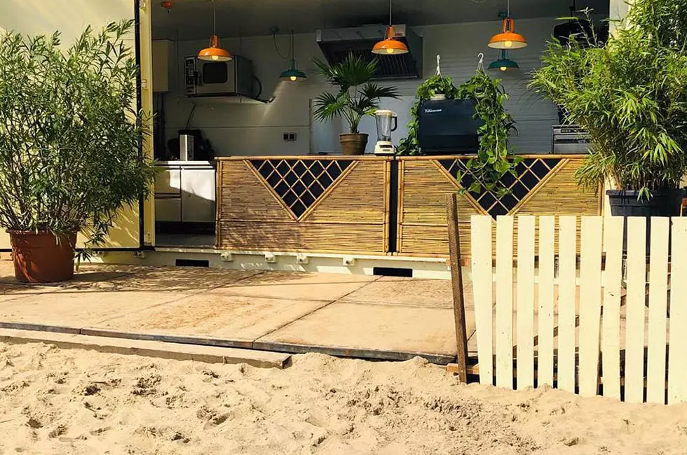 easter island-beach-amsterdam