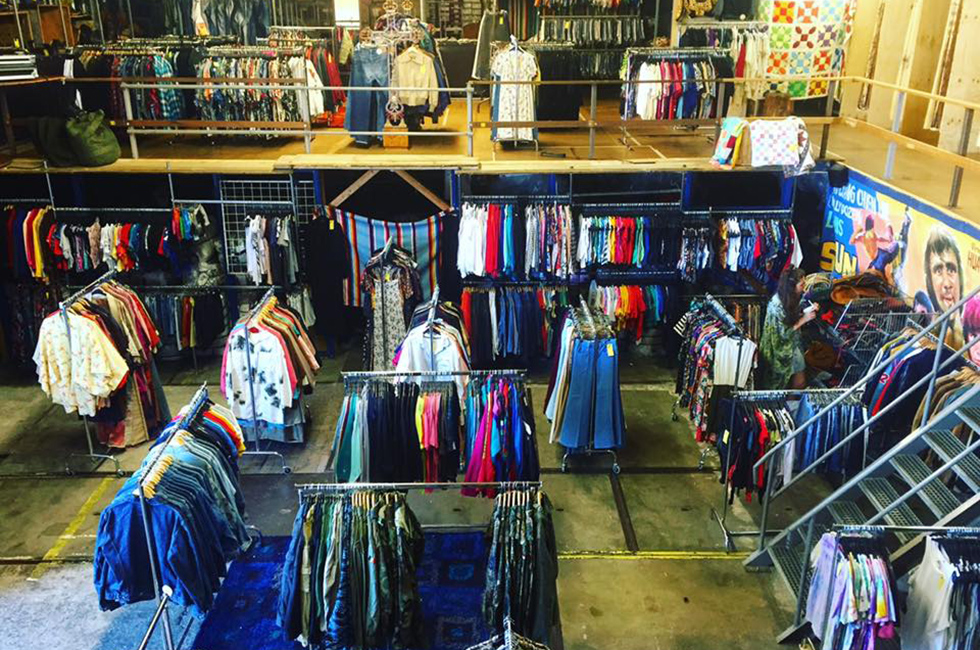 zipper-warehouse-tweedehands-kleding