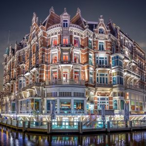 l’Europe opent ’t Huys met Skins, The Wunderkammer en Graziella