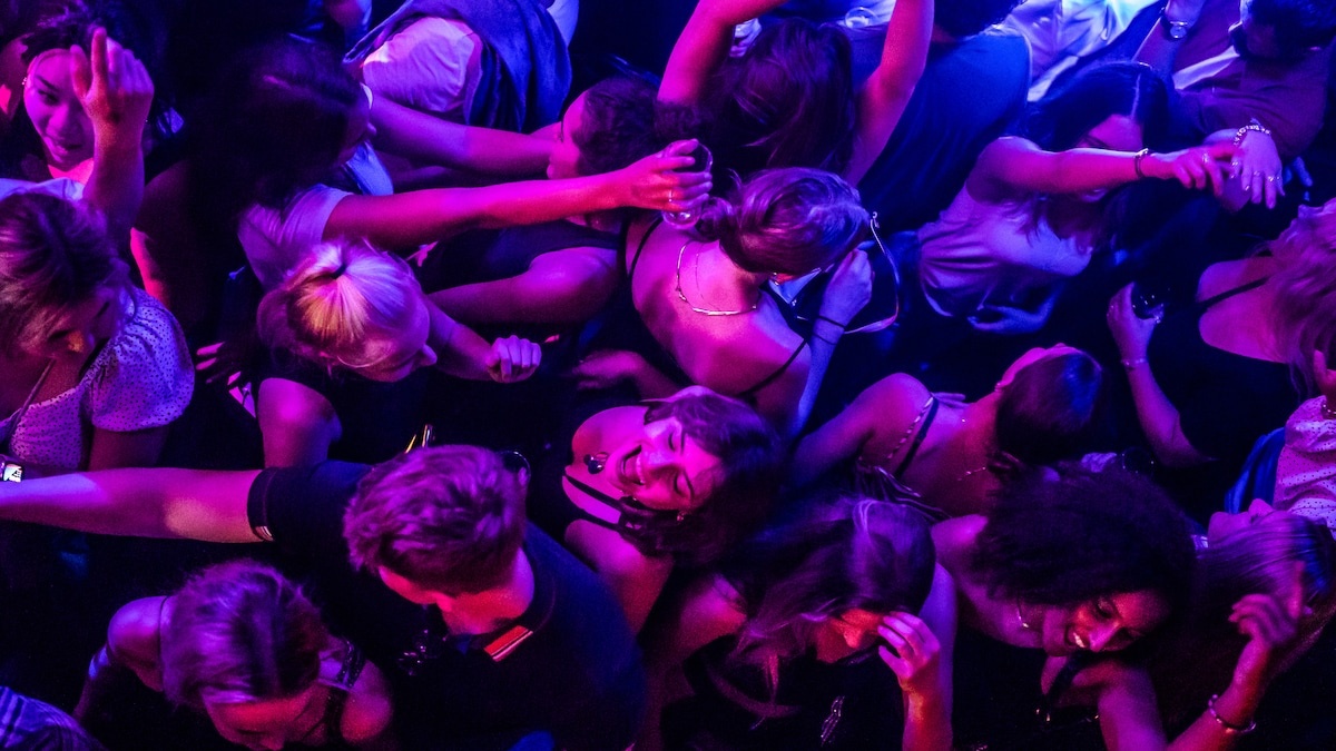 Six PM Club: dancing starts at night six at Jimmy Woo