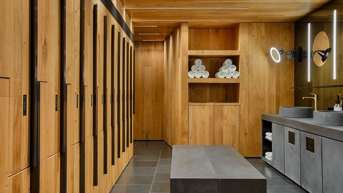 AWAY_Spa_W_Amsterdam7