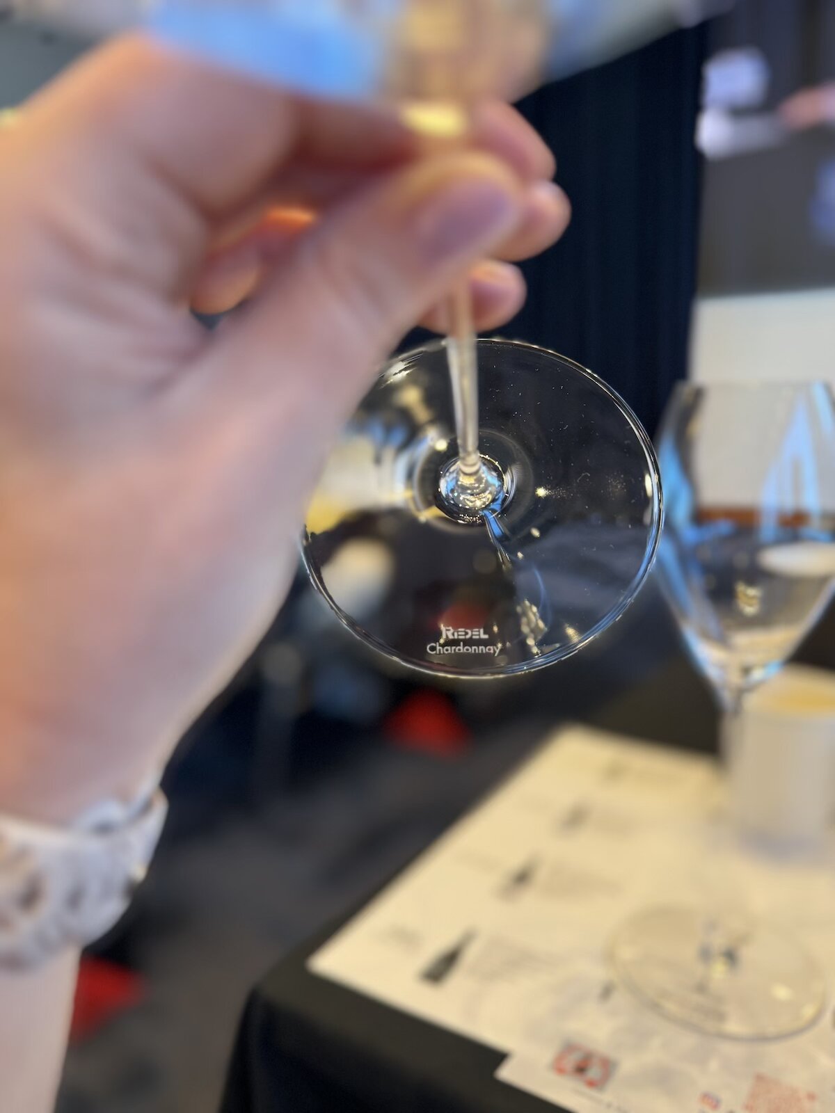 Chardonnay-Velcoe-Glass-Riedel-Wine-Glass-Experience-1-1