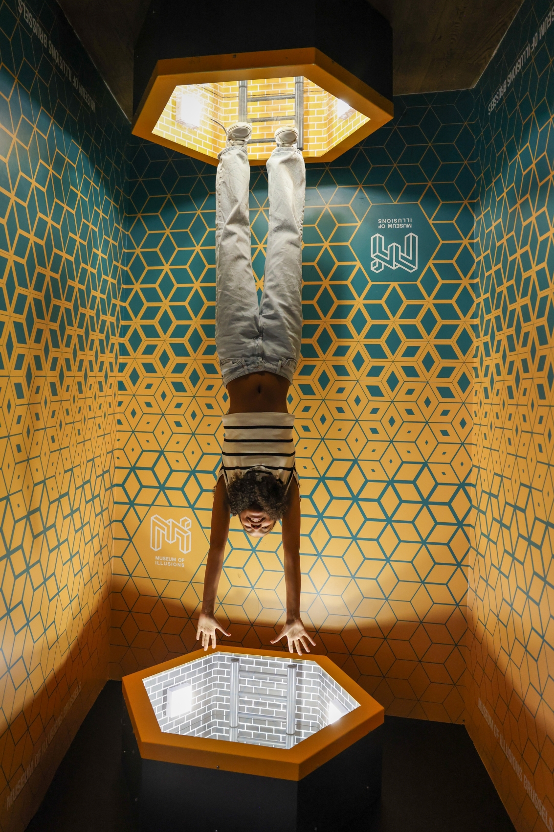 Niets Is Wat Het Lijkt Museum Of Illusions Opent In Hartje Amsterdam 