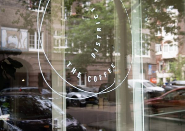 Coffee District Willemsparkweg: weinig zitplekken, wel goede espresso