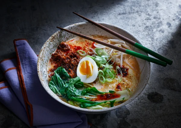 Proef de authentieke ramen bij Gifu Ramen Bar