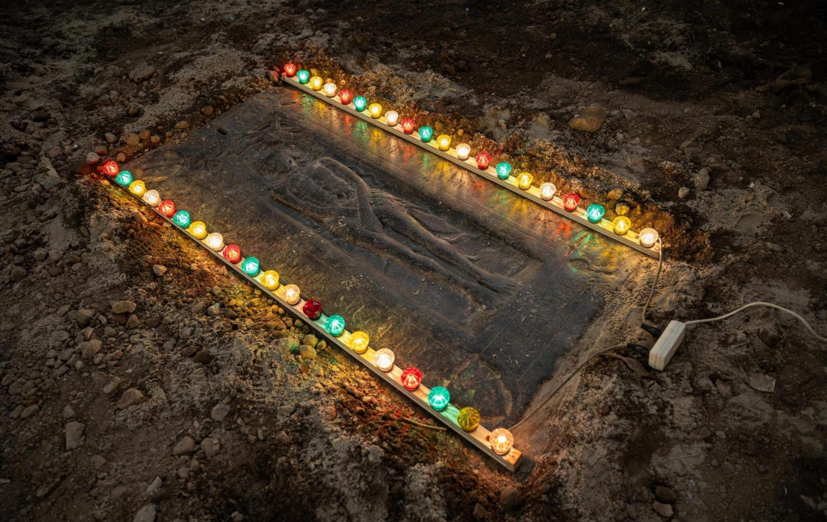 Jesse-darling-godsworth-exhibition-old-church-amsterdam_3