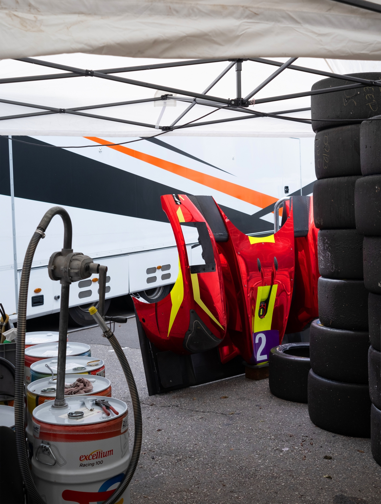 JulianeGoustard-CarsAreRed-tentoonstelling-amsterdam._4