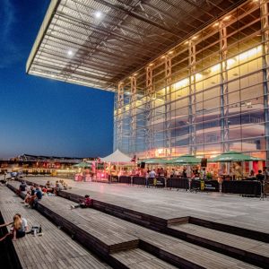Zomer op het Water: Terrasconcerten in het Muziekgebouw