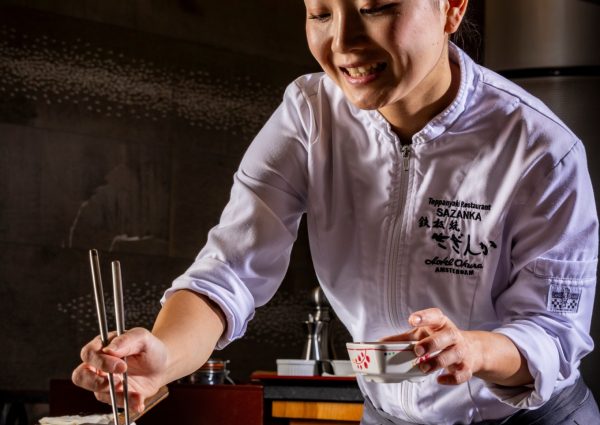 Teppanyaki restaurant Sazanka: Culinaire show aan de bakplaat