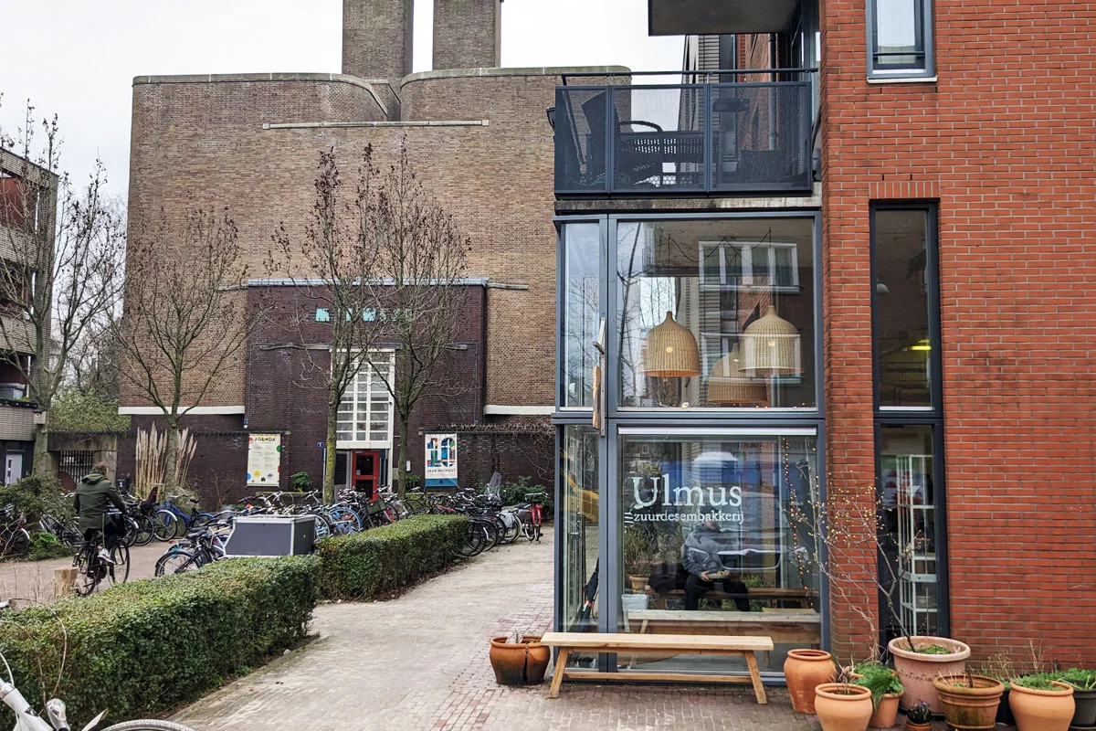 Ulmus bakery-amsterdam_1