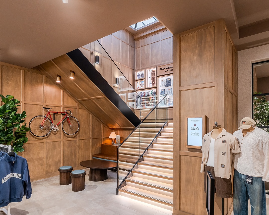 abercrombie-fitch-kleding-winkel-amsterdam_3