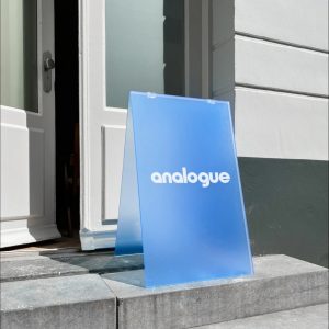 Analogue geopend op Zeedijk: Waar fotografie weer tijd krijgt