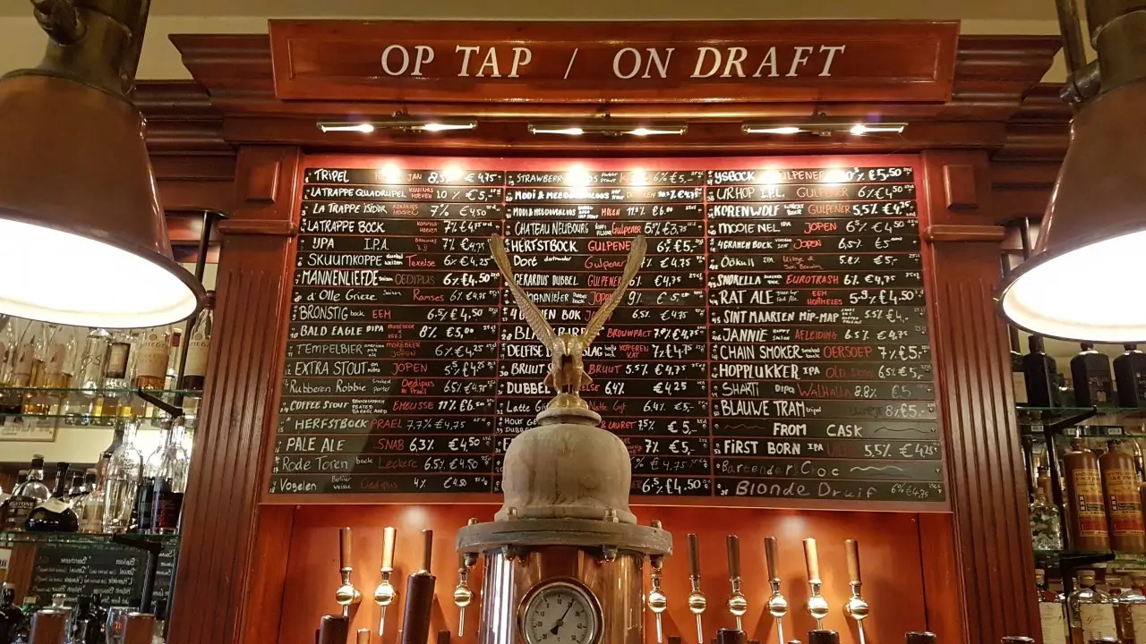 arendsnest-proeflokaal-cafe-bar-amsterdam_1