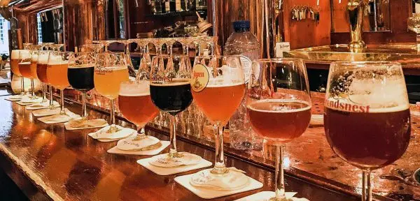 arendsnest-proeflokaal-cafe-bar-amsterdam_2 arendsnest-proeflokaal-cafe-bar-amsterdam_2