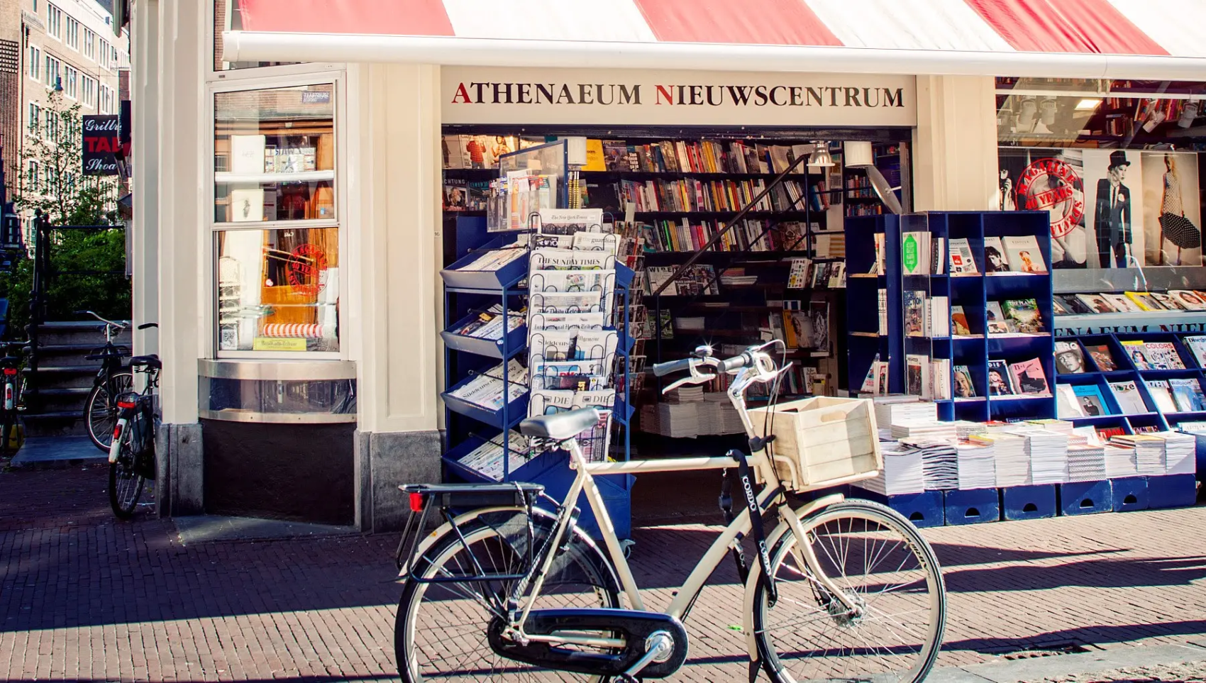 Ontdek de literaire schatkamer van Athenaeum Boekhandel