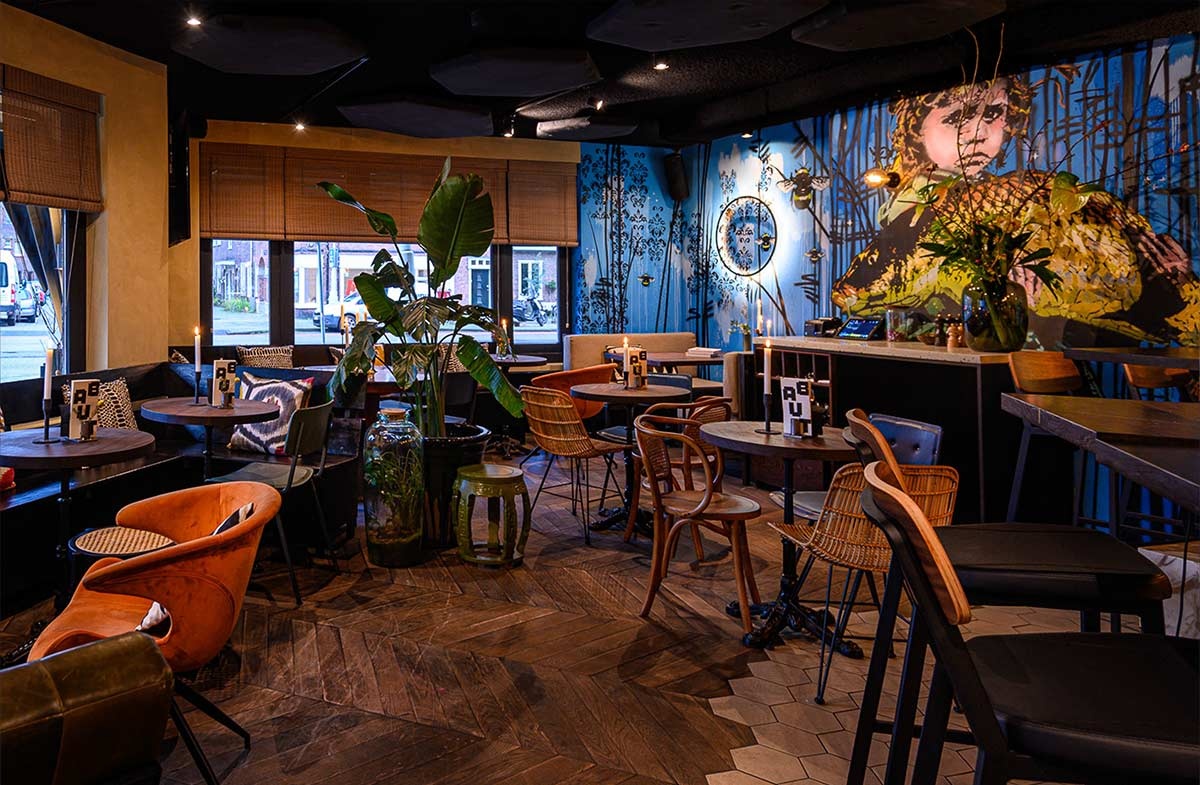 Bar Baut in Oud-Zuid: zeven verhuizingen, eindelijk thuis