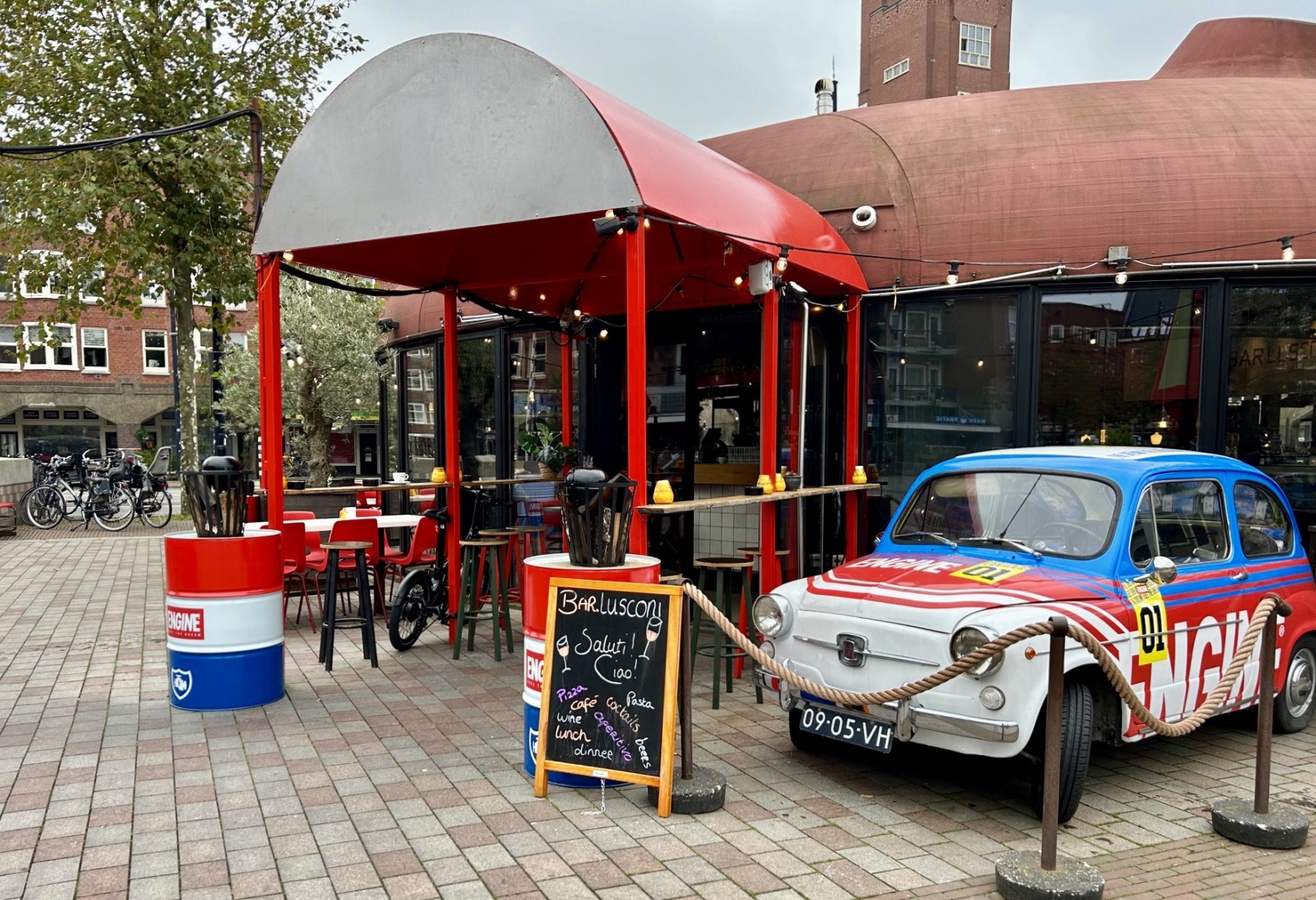 bar-lusconi-amsterdam_6