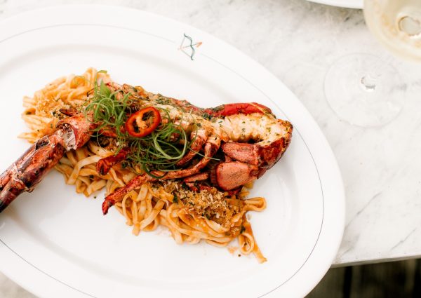 Bar Staal by Vooges opent met terras aan de Schinkel