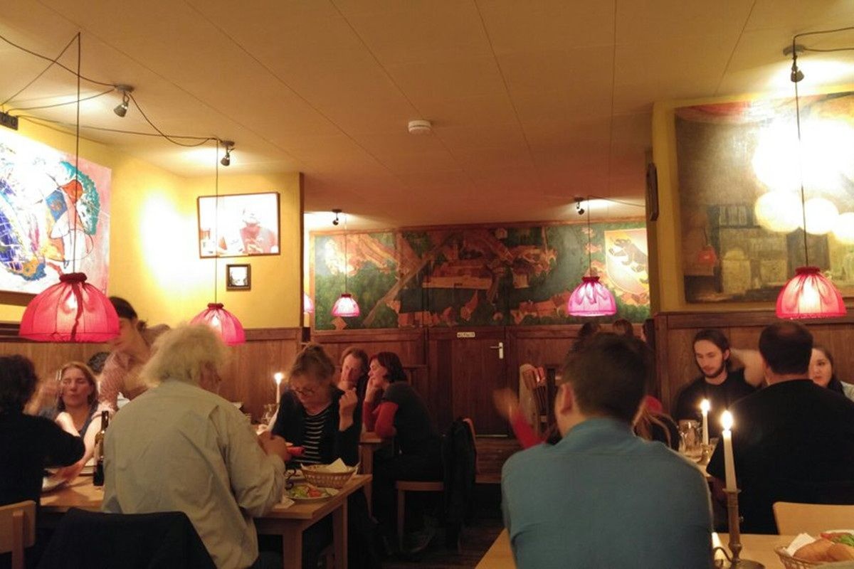 bern-cafe-amsterdam_2