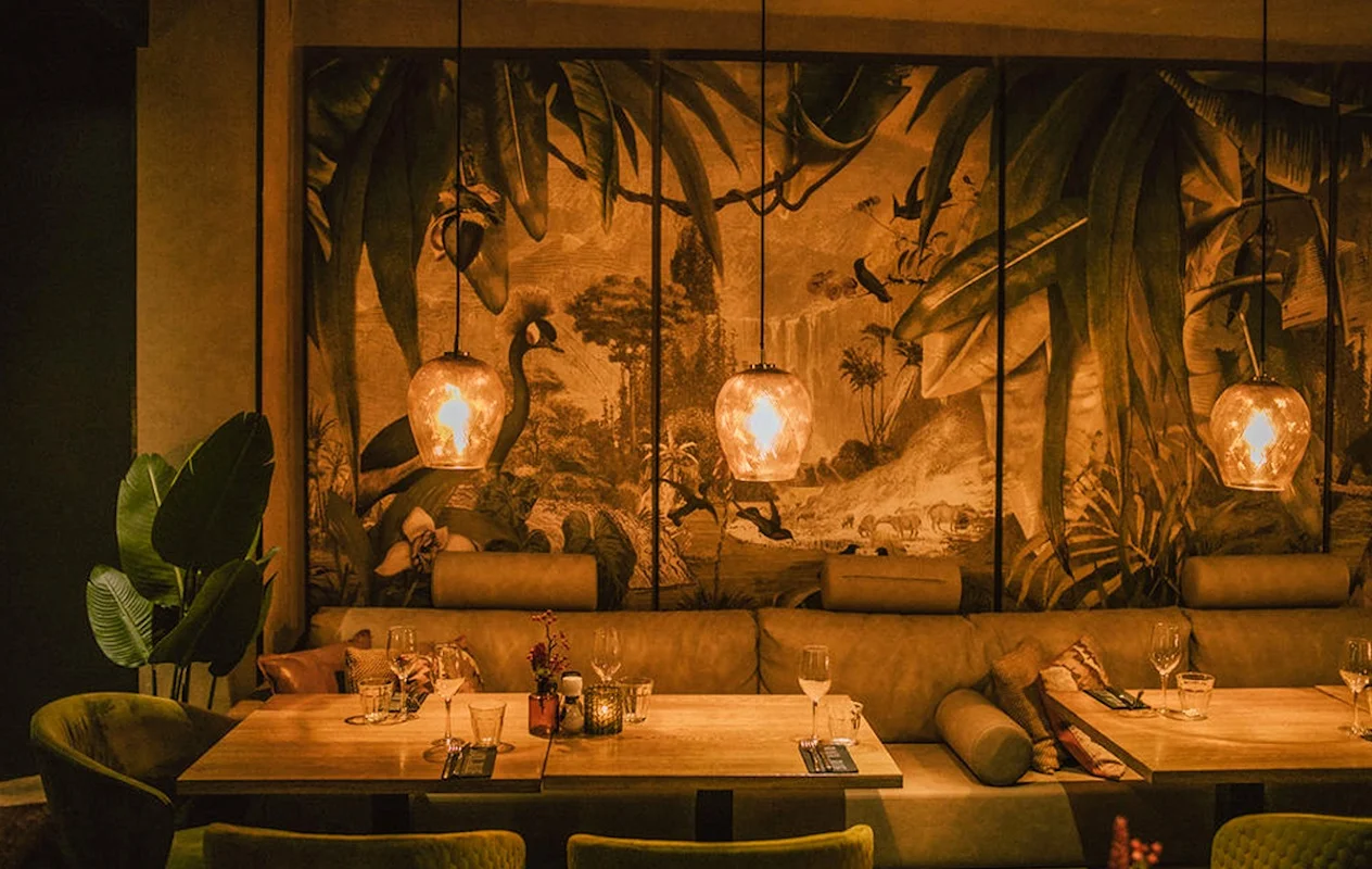 black-blue-amsterdam2