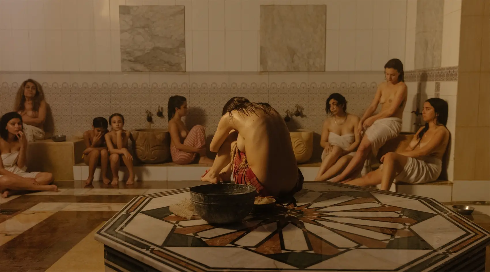 Body as Resistance in Huis Marseille. Menselijk lichaam centraal