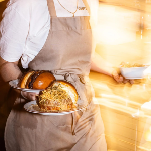 Bon Burger Bar: dry-aged burgers and natural wine