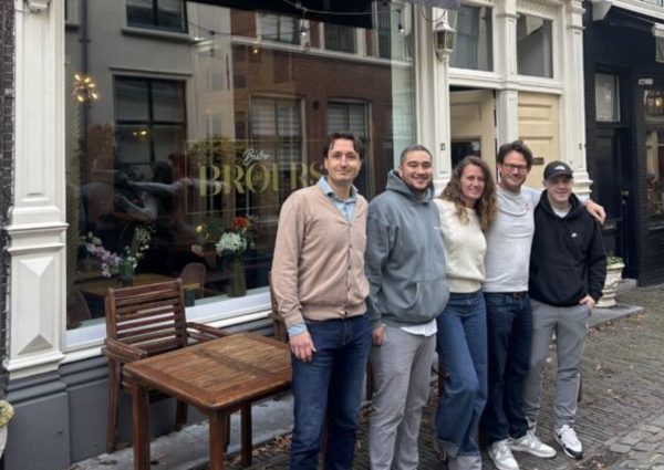 Broers: Relaxte koffiebar en buurtrestaurant