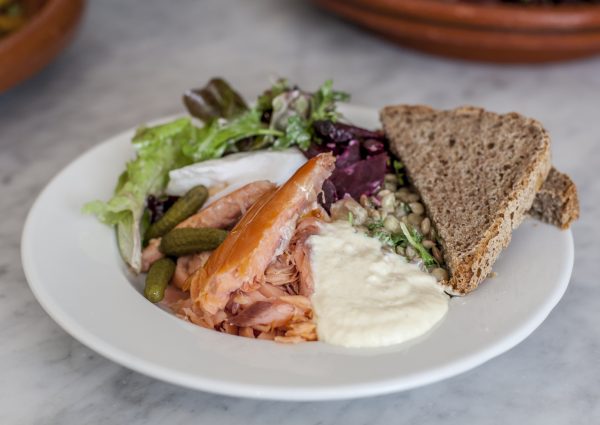 Buffet by Odette: restaurant with healthy food on the Prinsengracht canal