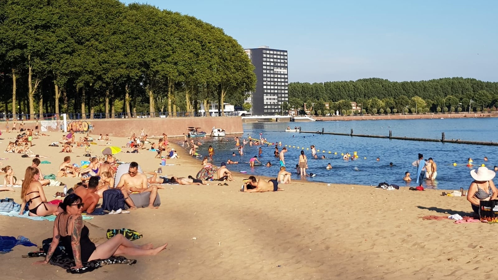 outdoor swimming-sloterplas