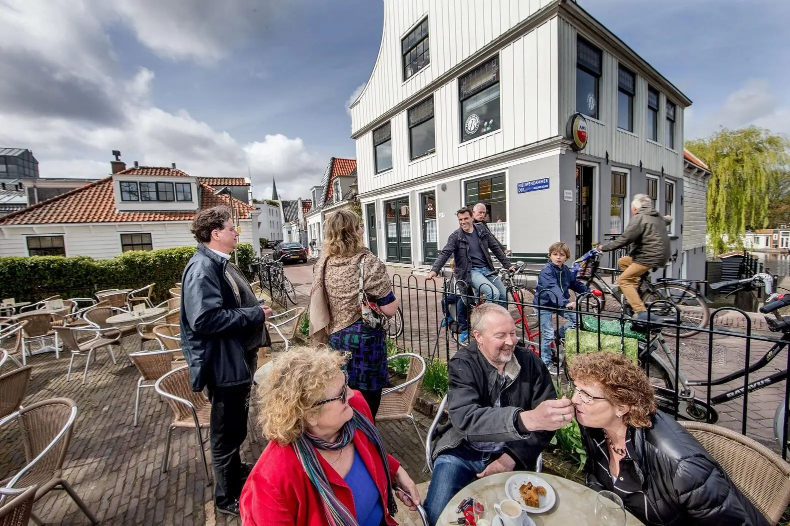 cafe-t-sluisje-amsterdam