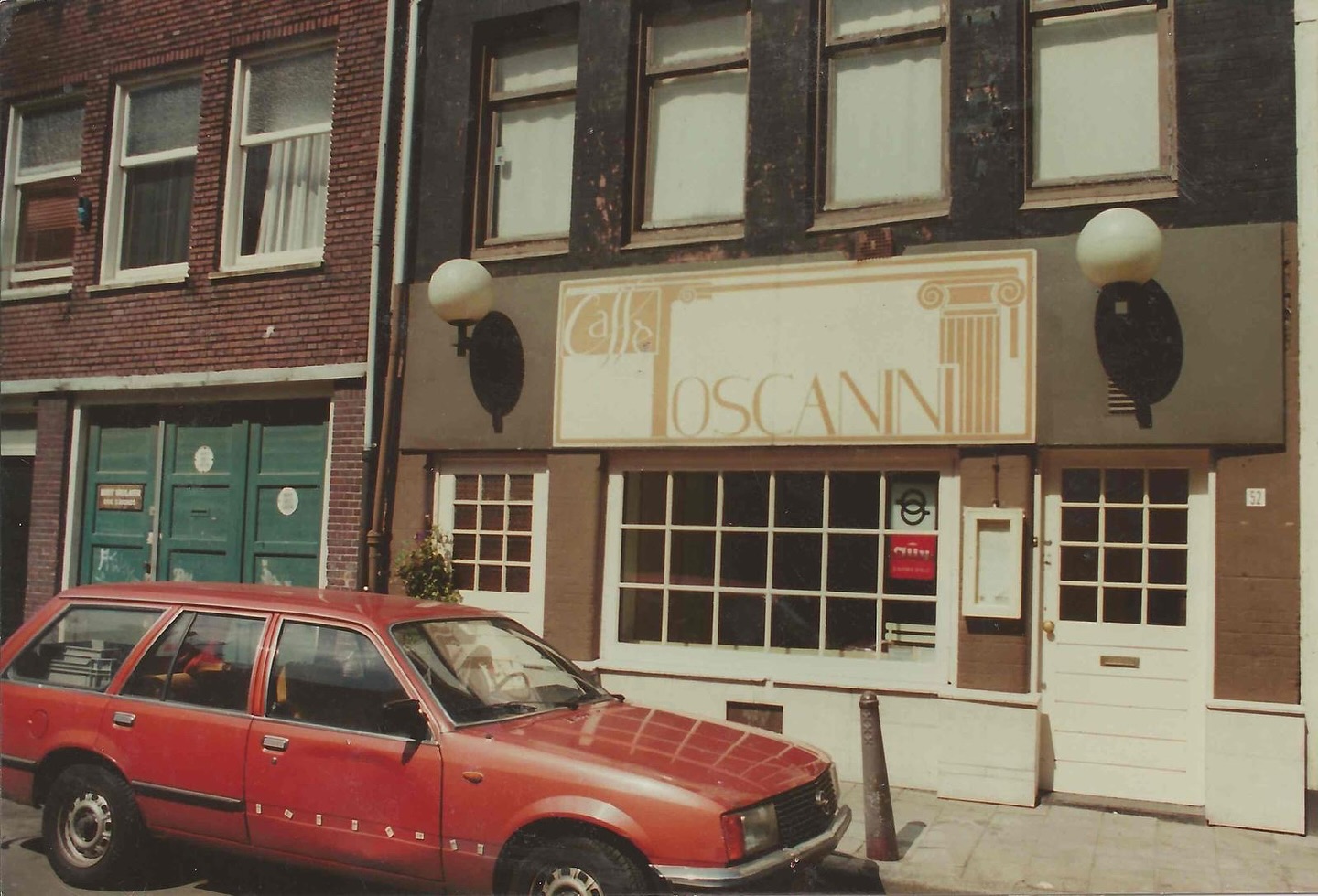 caffe-toscanini-cafe-amsterdam_3