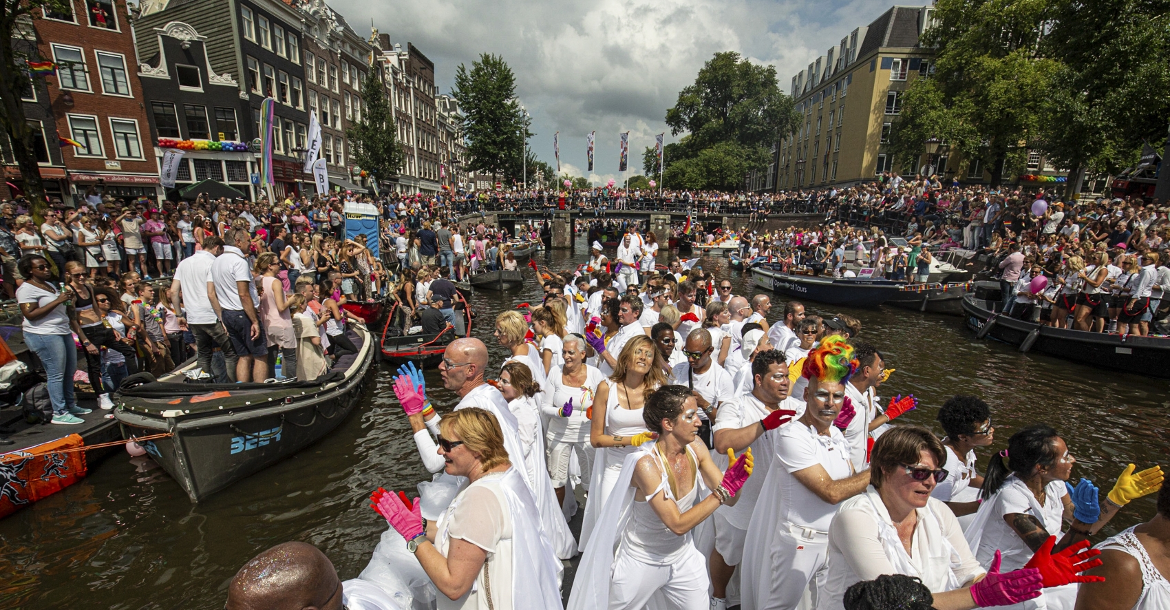 canal pride ©Jan Willem Kaldenbach