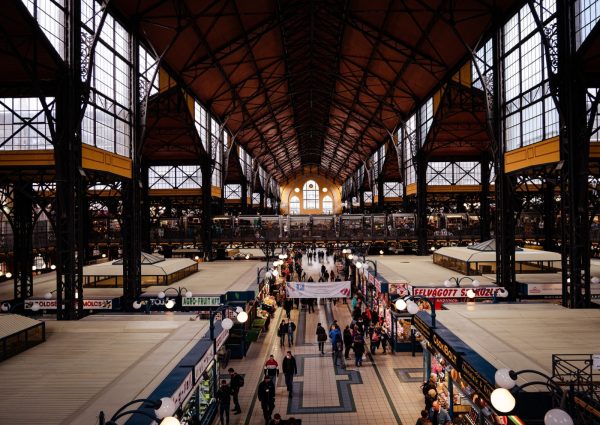 Central Market Hall opens doors to neighborhood after 80 years
