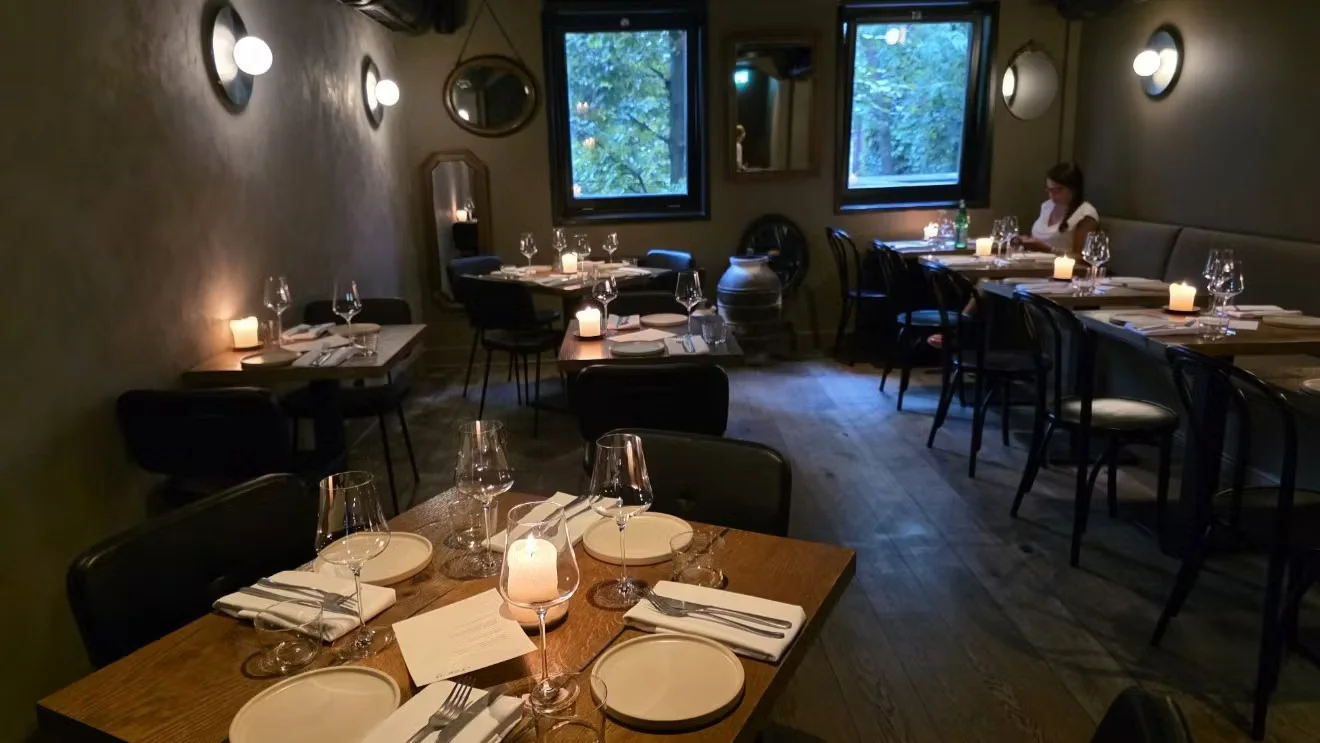 char_d_restaurant_1