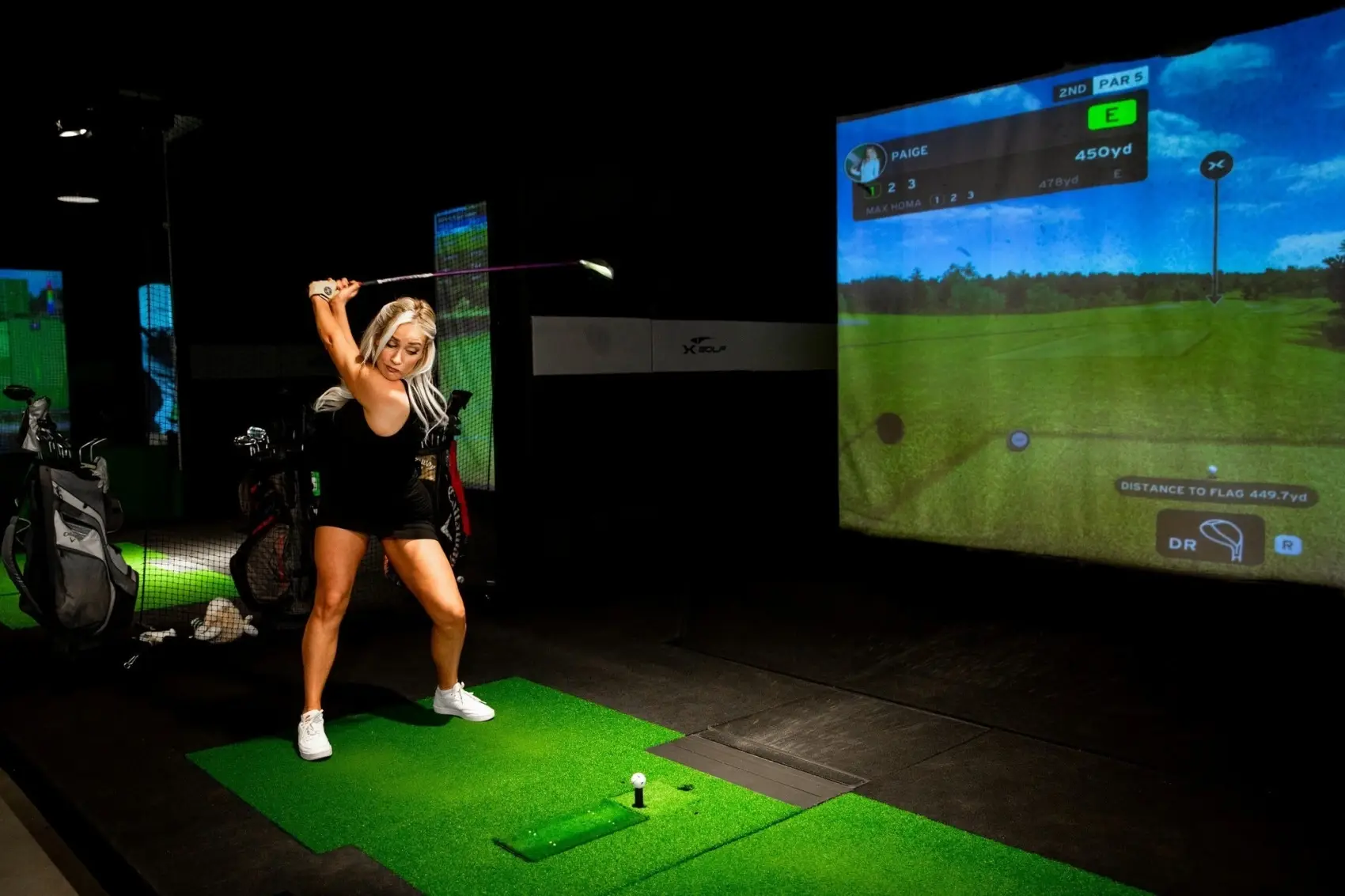 Club Birdies: Indoor golfrevolutie en borrelen op de Schinkel