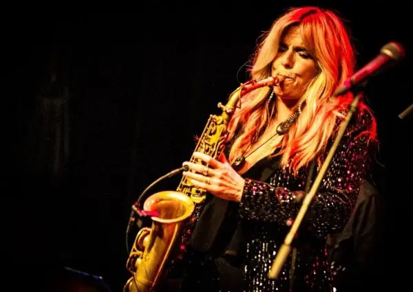 Club Dauphine: eten, live muziek en daarna dansen tot één