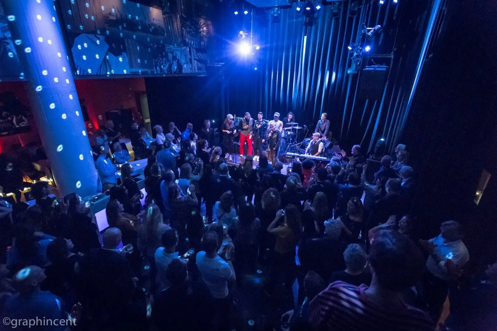 Club Dauphine: eten, live muziek en daarna dansen tot één