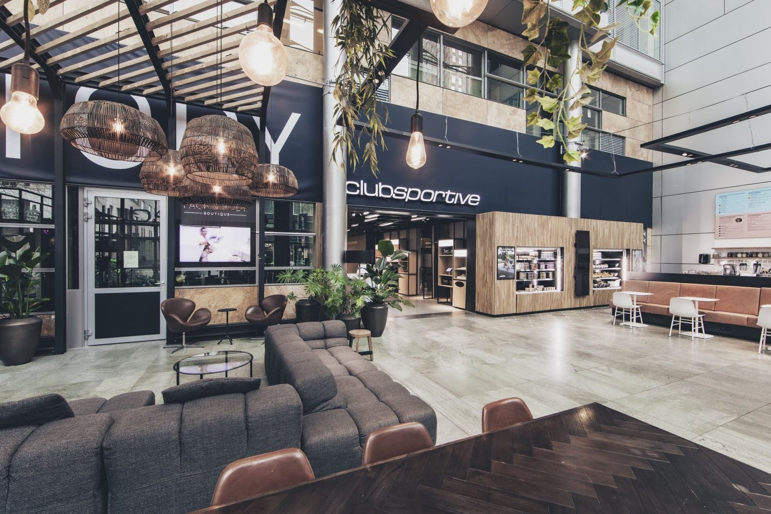 club-sportive-fitness-zuidas-amsterdam_1