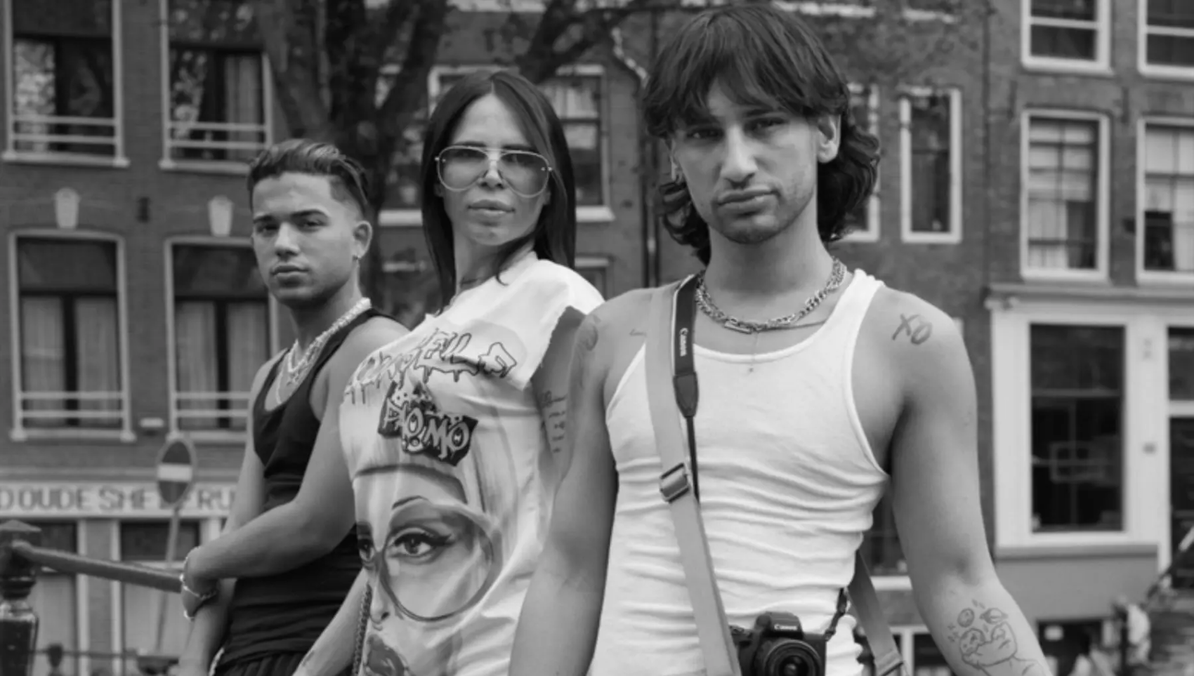 Dana Lixenberg toont intieme stadscenes in De Wallen