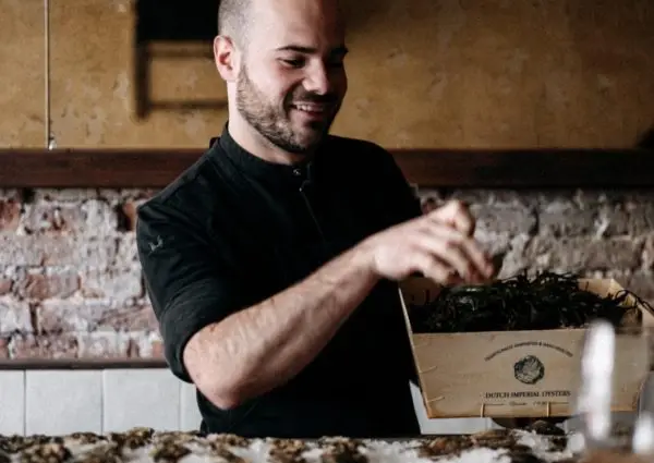 Experience culinary seafood at Bistro de la Mer