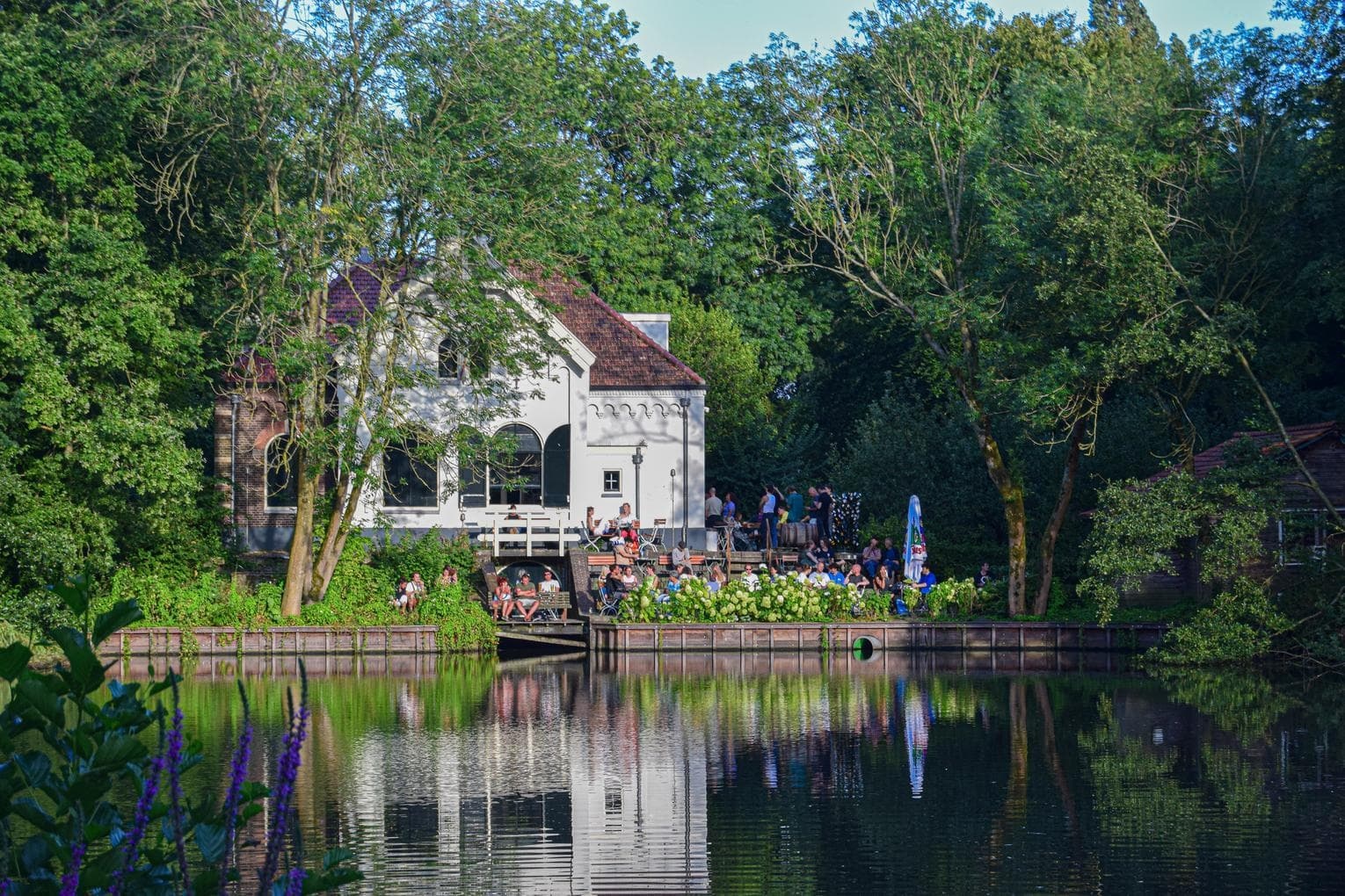 distillery-new-deep-cafe-amsterdam_1