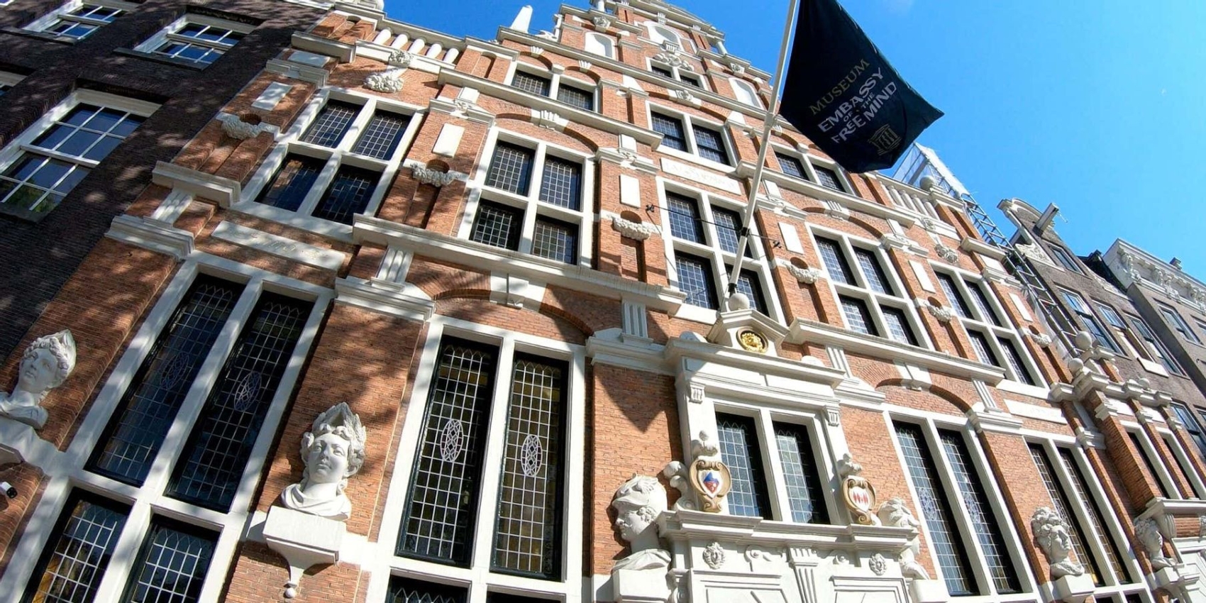Embassy of the Free Mind: Museum voor wereldse wijsheid