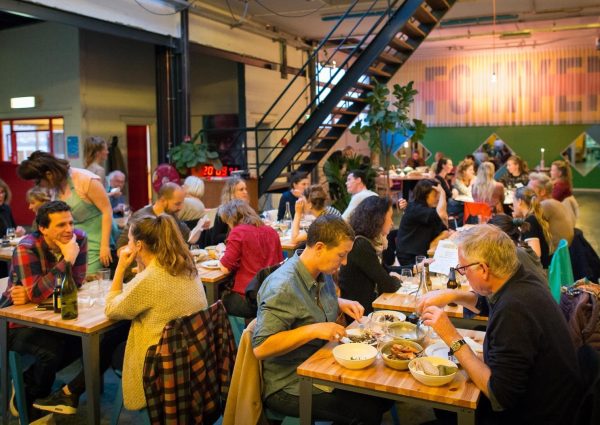 FC Hyena: De filmclub aan het IJ waar je blijft hangen na de film