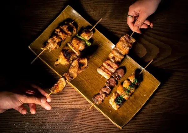 Hakata Senpachi: al 20 jaar Tokiose yakitori in de Rivierenbuurt